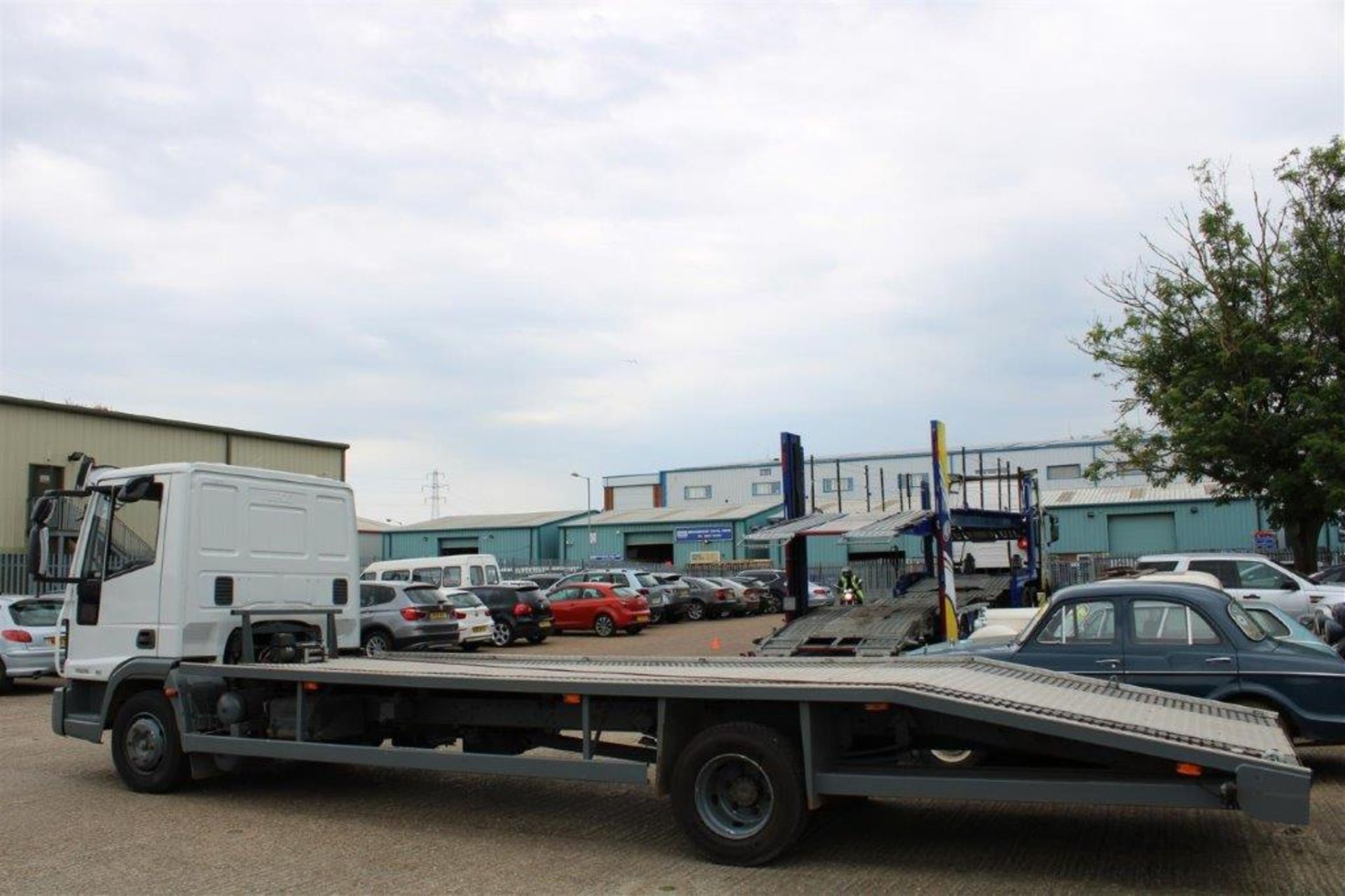 59 09 Iveco Breakdown Truck - Image 42 of 44