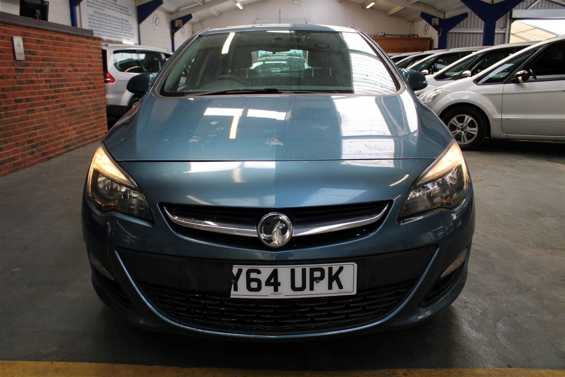 64 14 Vauxhall Astra Design CDTI Eco - Image 19 of 35