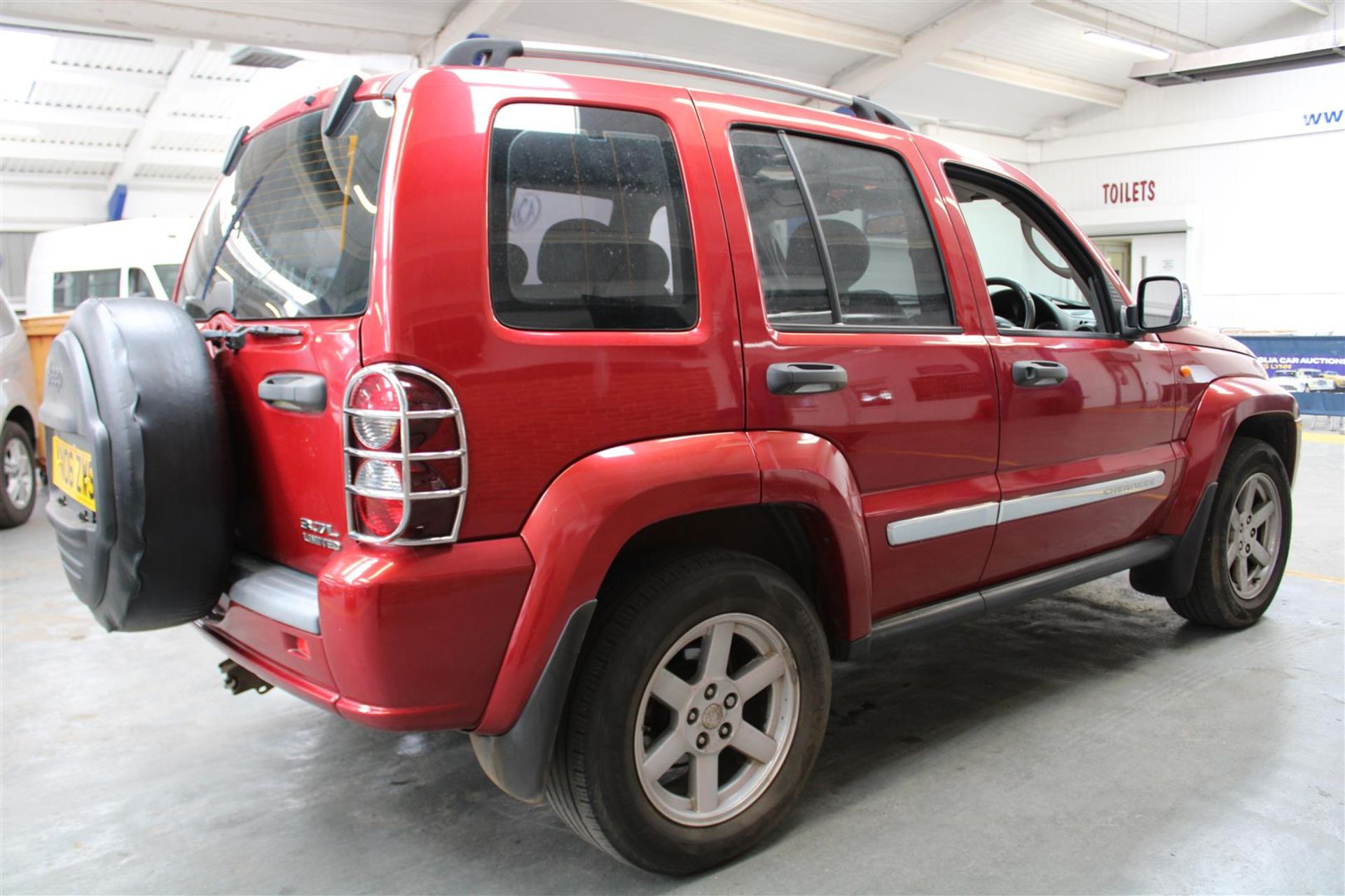 06 06 Jeep Cherokee Ltd V6 - Image 30 of 37