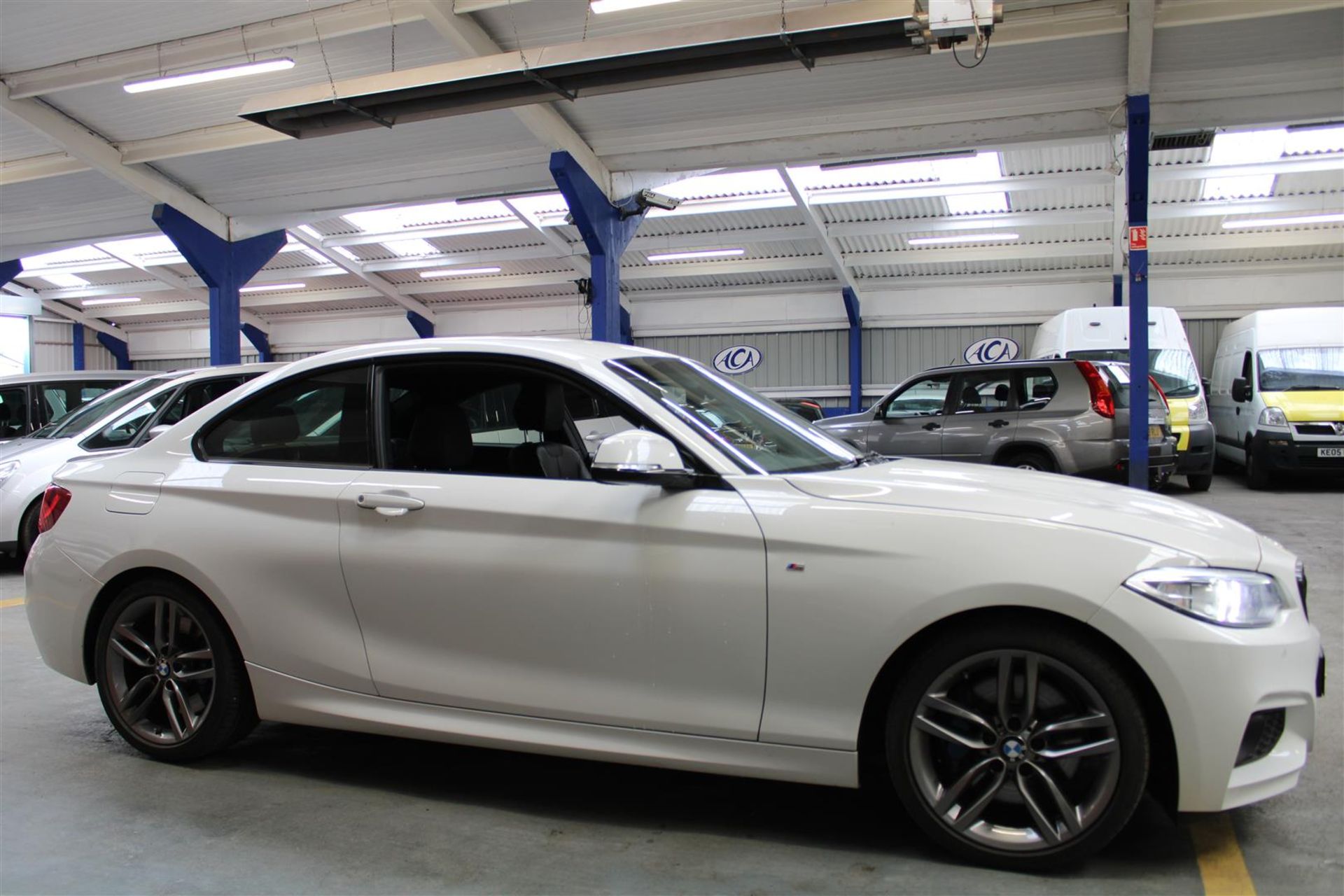 15 15 BMW 228I M Sport - Image 4 of 31