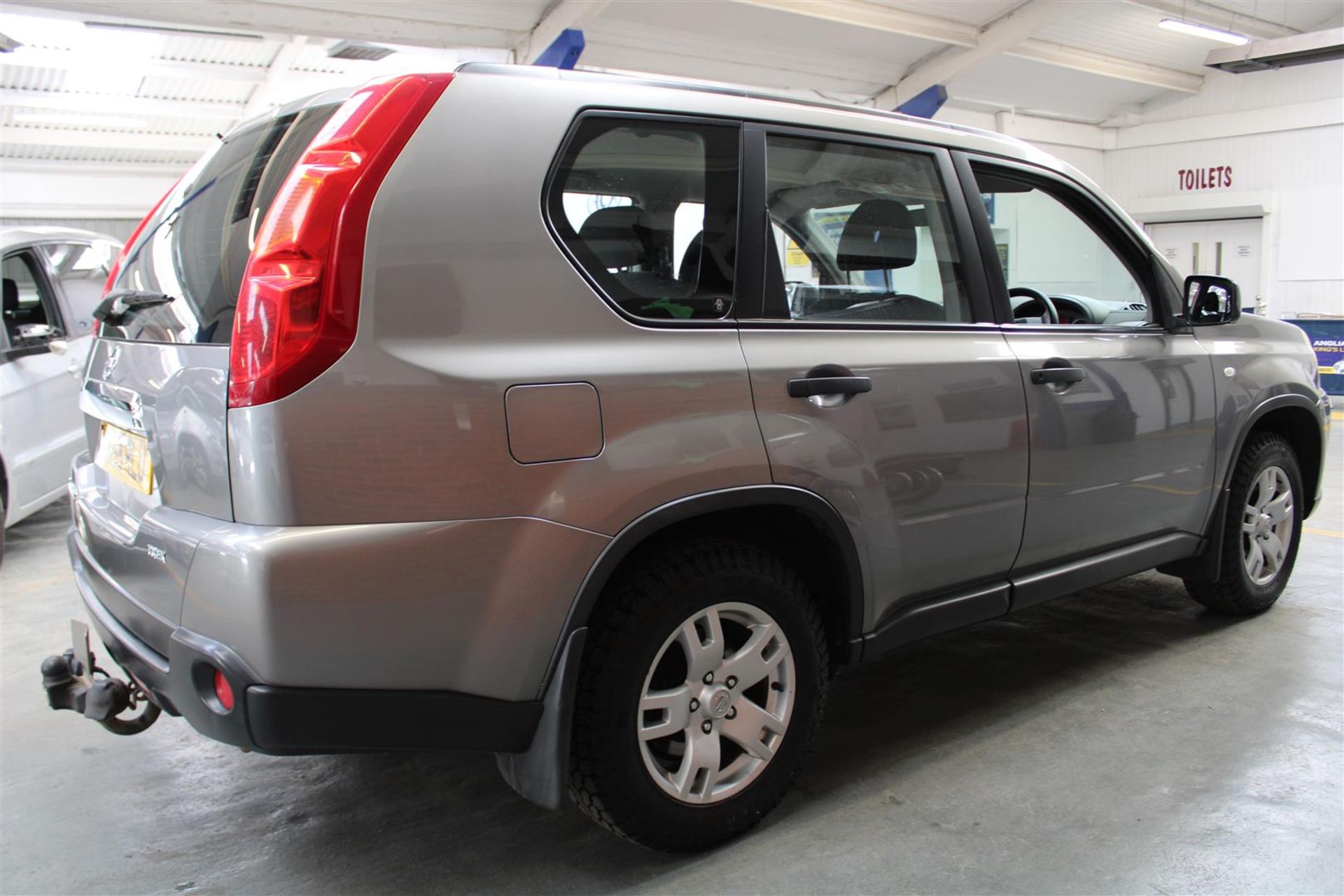 58 08 Nissan X-Trail Trek DCI - Image 25 of 33