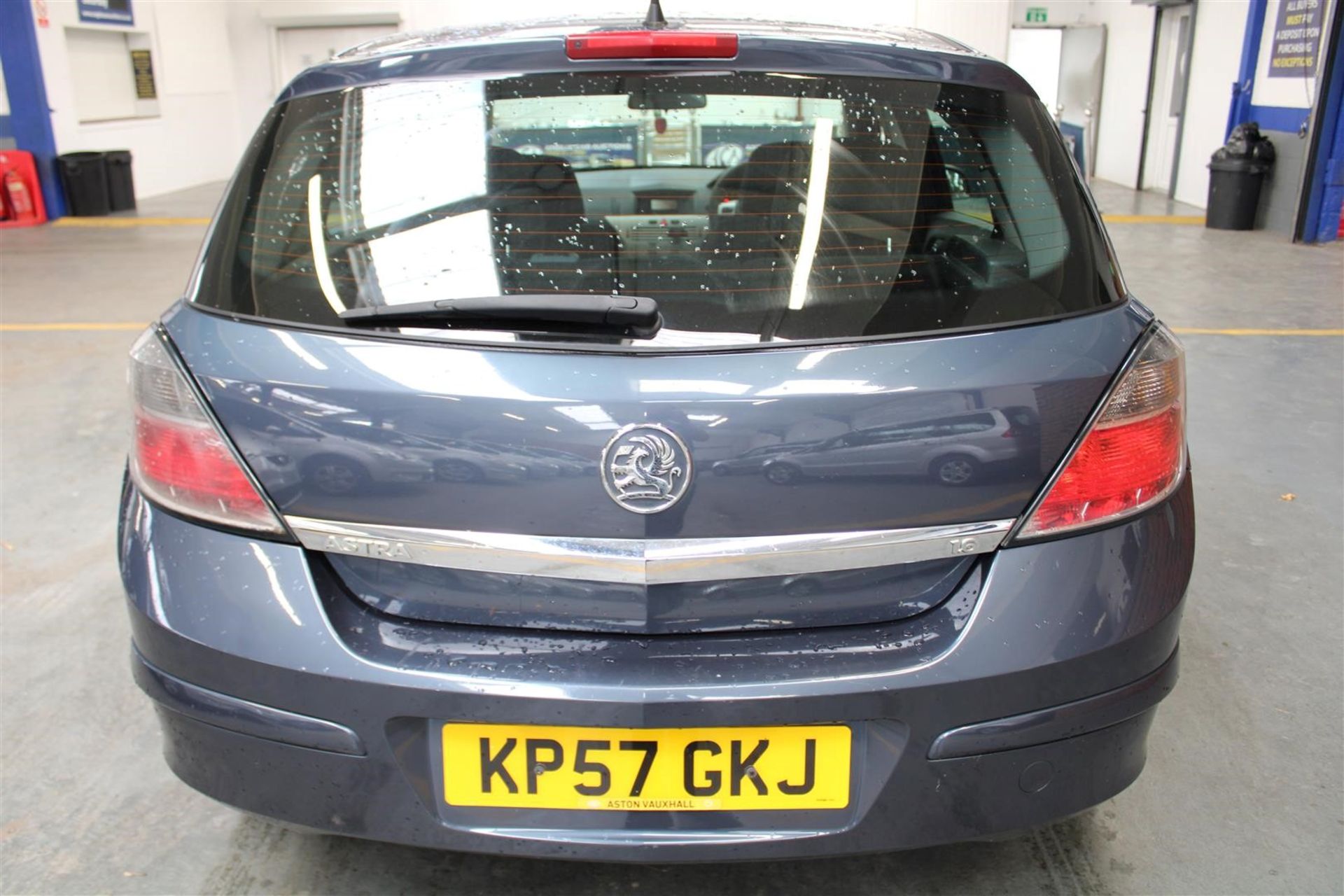 57 07 Vauxhall Astra Life - Image 14 of 32