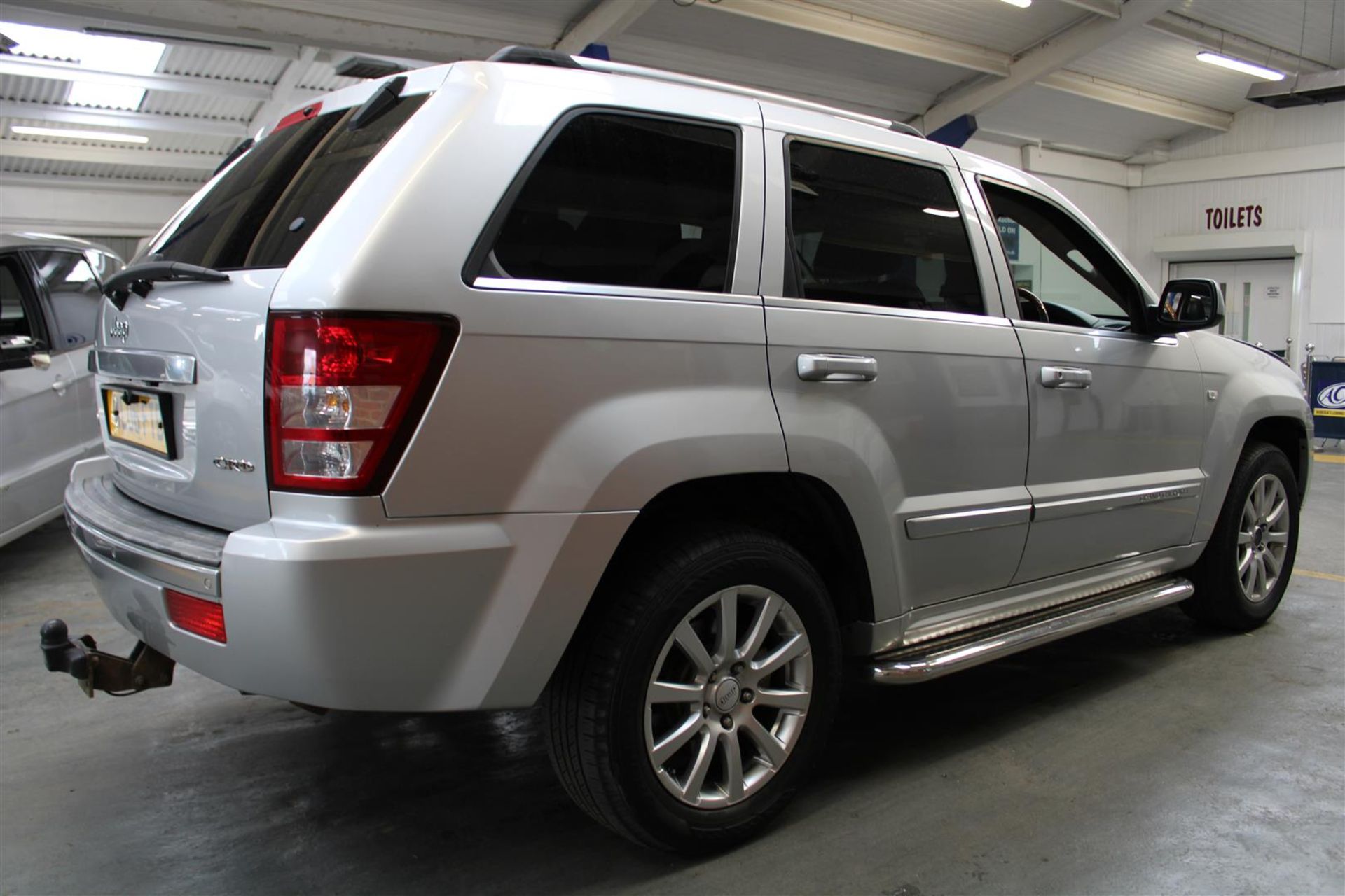 06 06 Jeep G Cherokee Overland CRD - Image 32 of 38