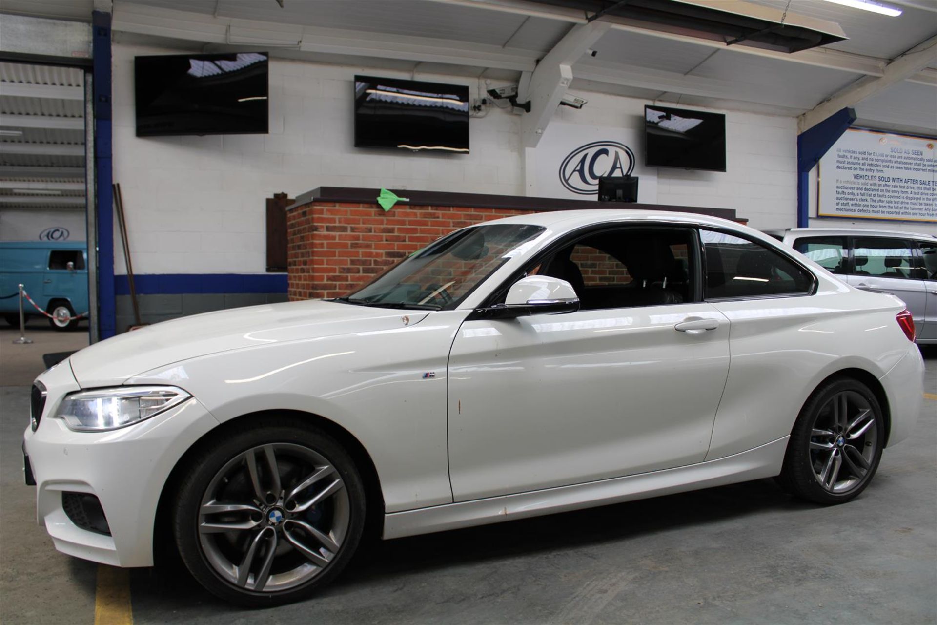 15 15 BMW 228I M Sport