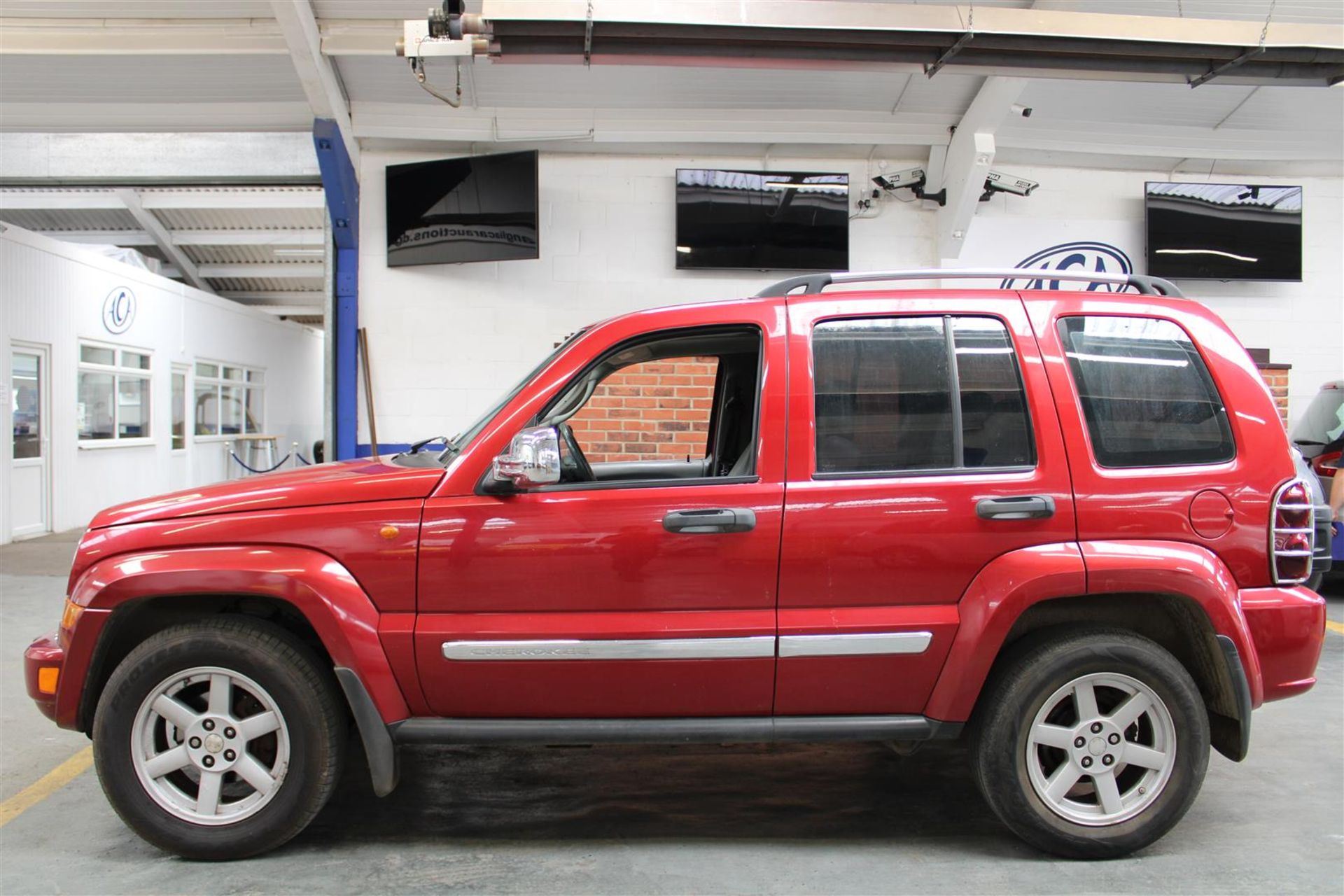 06 06 Jeep Cherokee Ltd V6 - Image 37 of 37