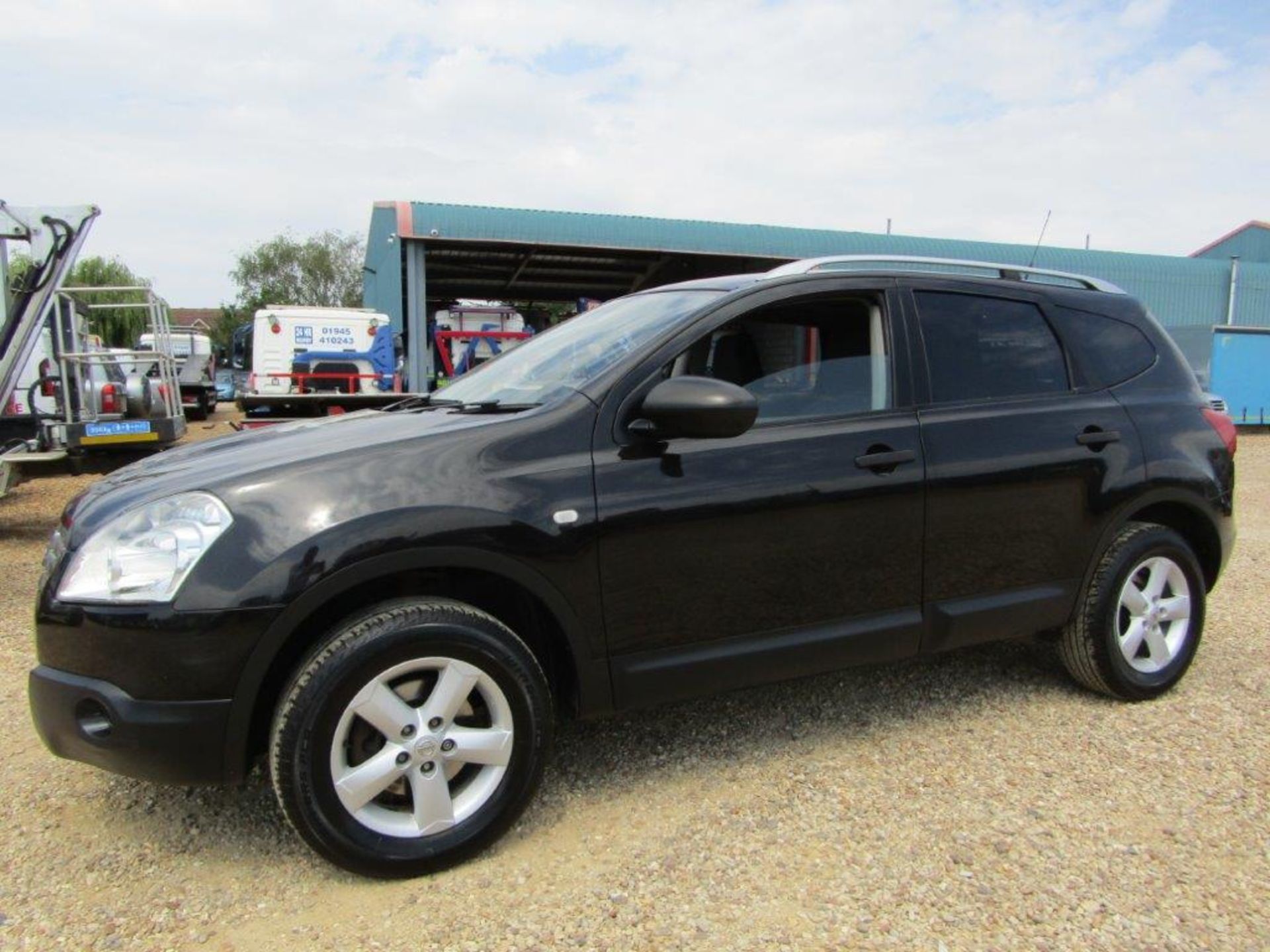 09 09 Nissan Qashqai Visia +2