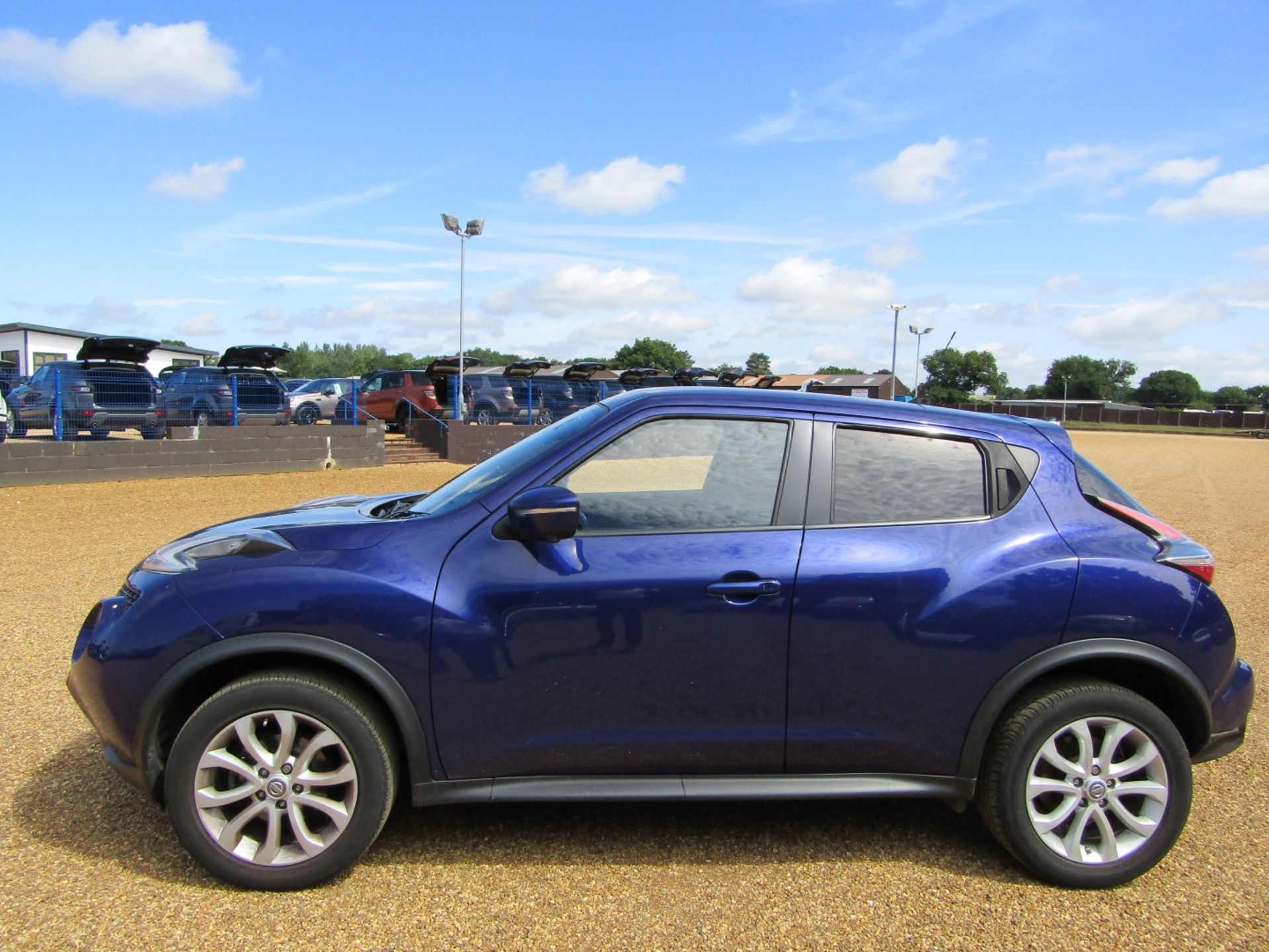 14 64 Nissan Juke Tekna CVT - Image 22 of 22