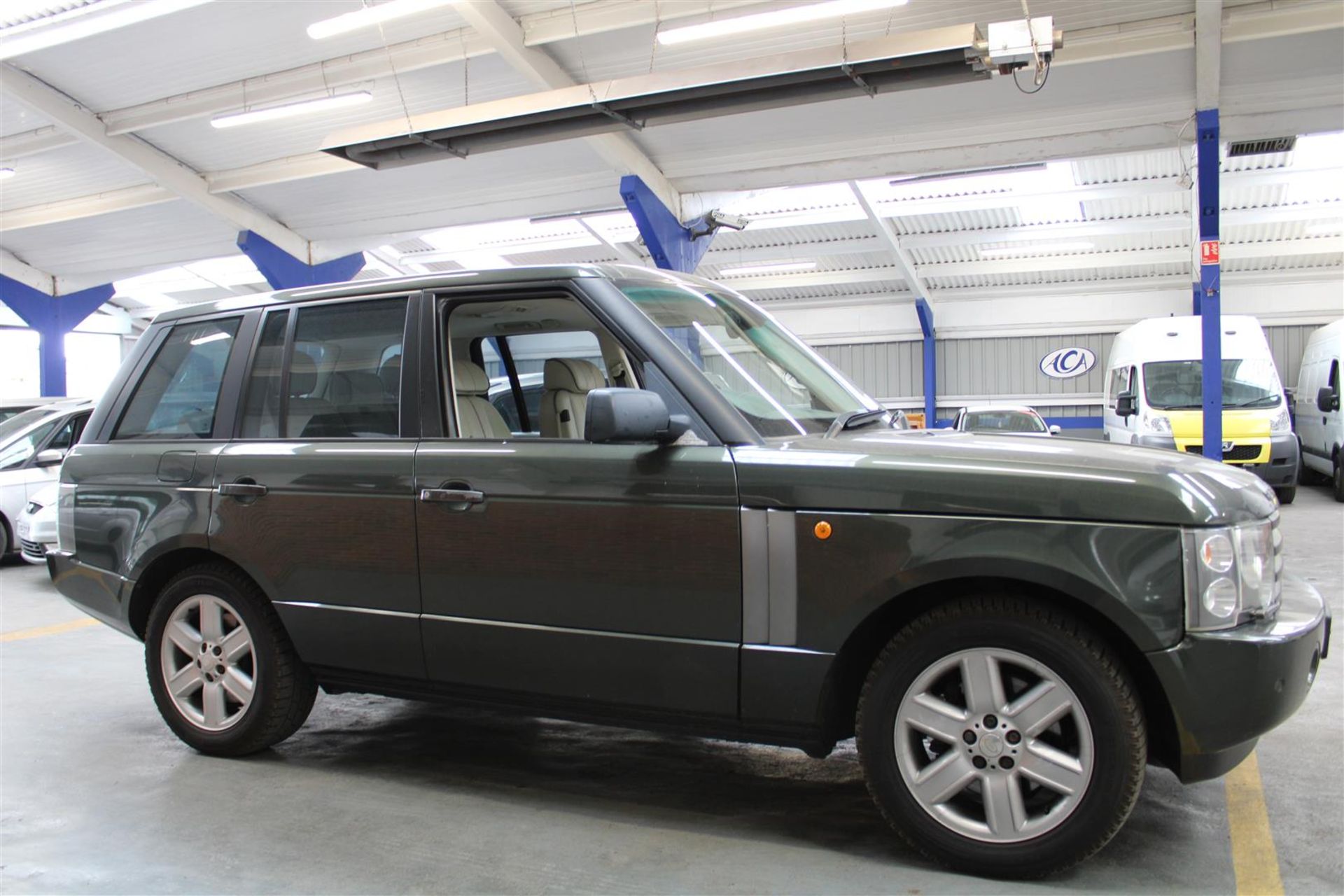 04 04 Range Rover Vogue V8 Auto - Image 32 of 42