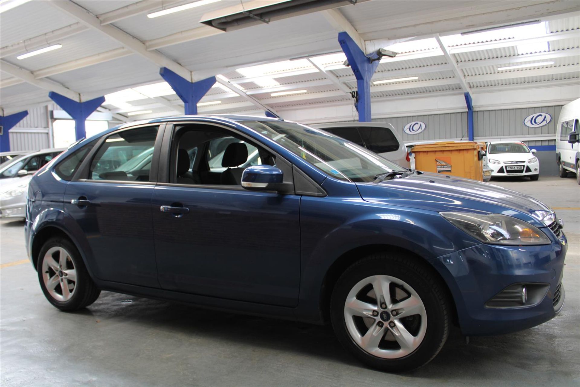 08 08 Ford Focus Zetec TD 136 - Image 25 of 34