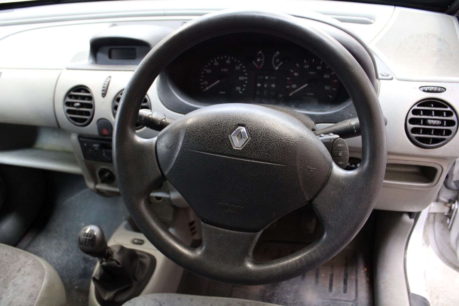 04 04 Renault Kangoo SL17DCI 70 - Image 9 of 24