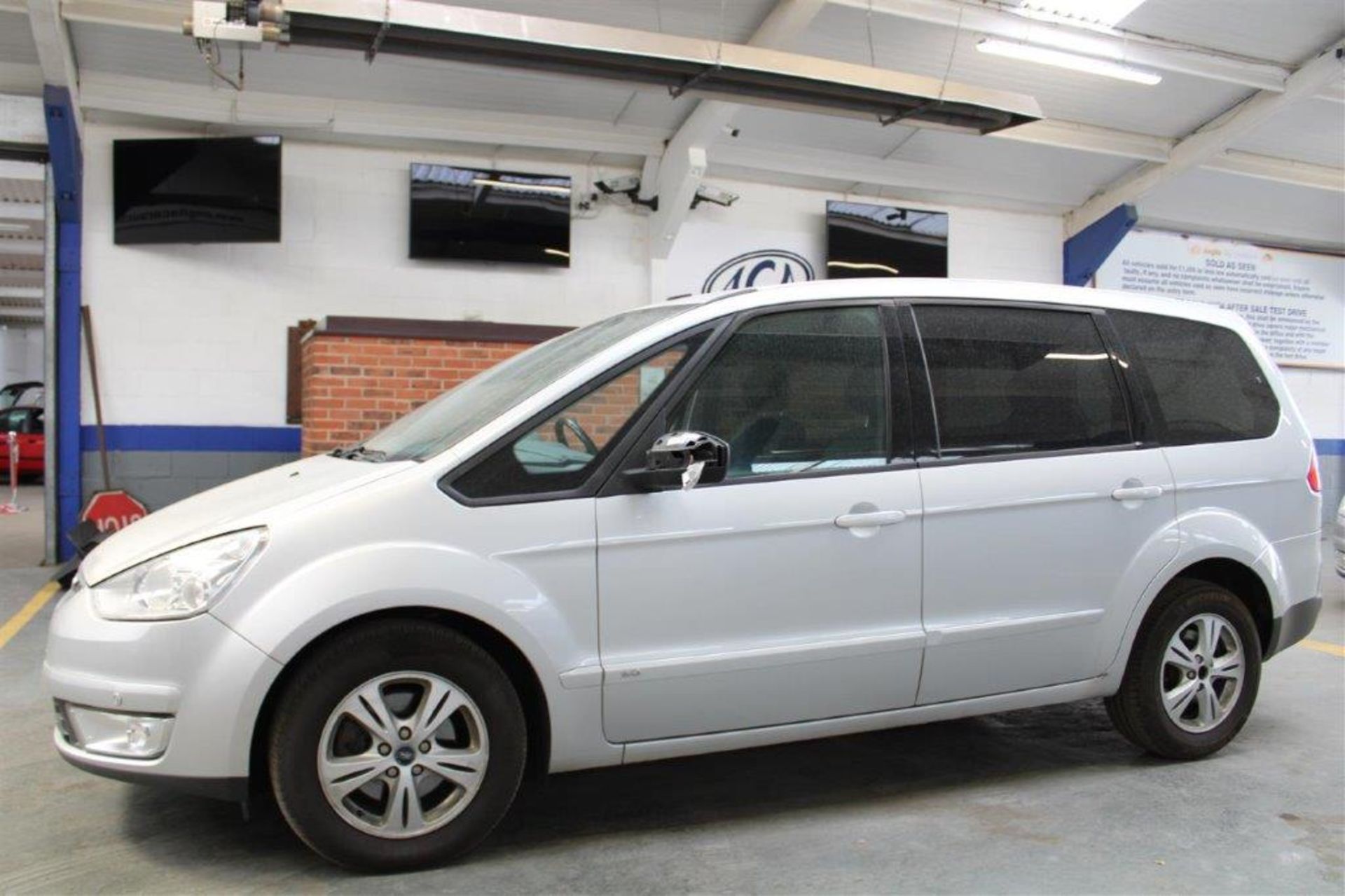 59 09 Ford Galaxy Zetec TDCI Auto