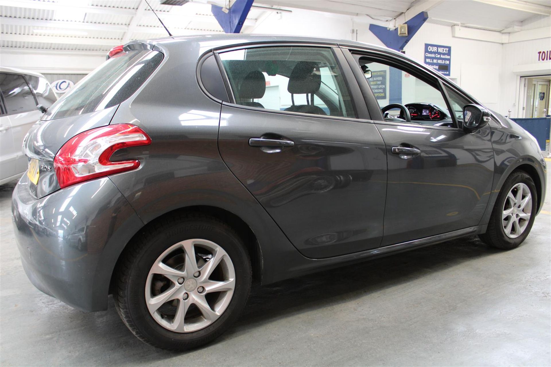 12 12 Peugeot 208 Active - Image 32 of 37