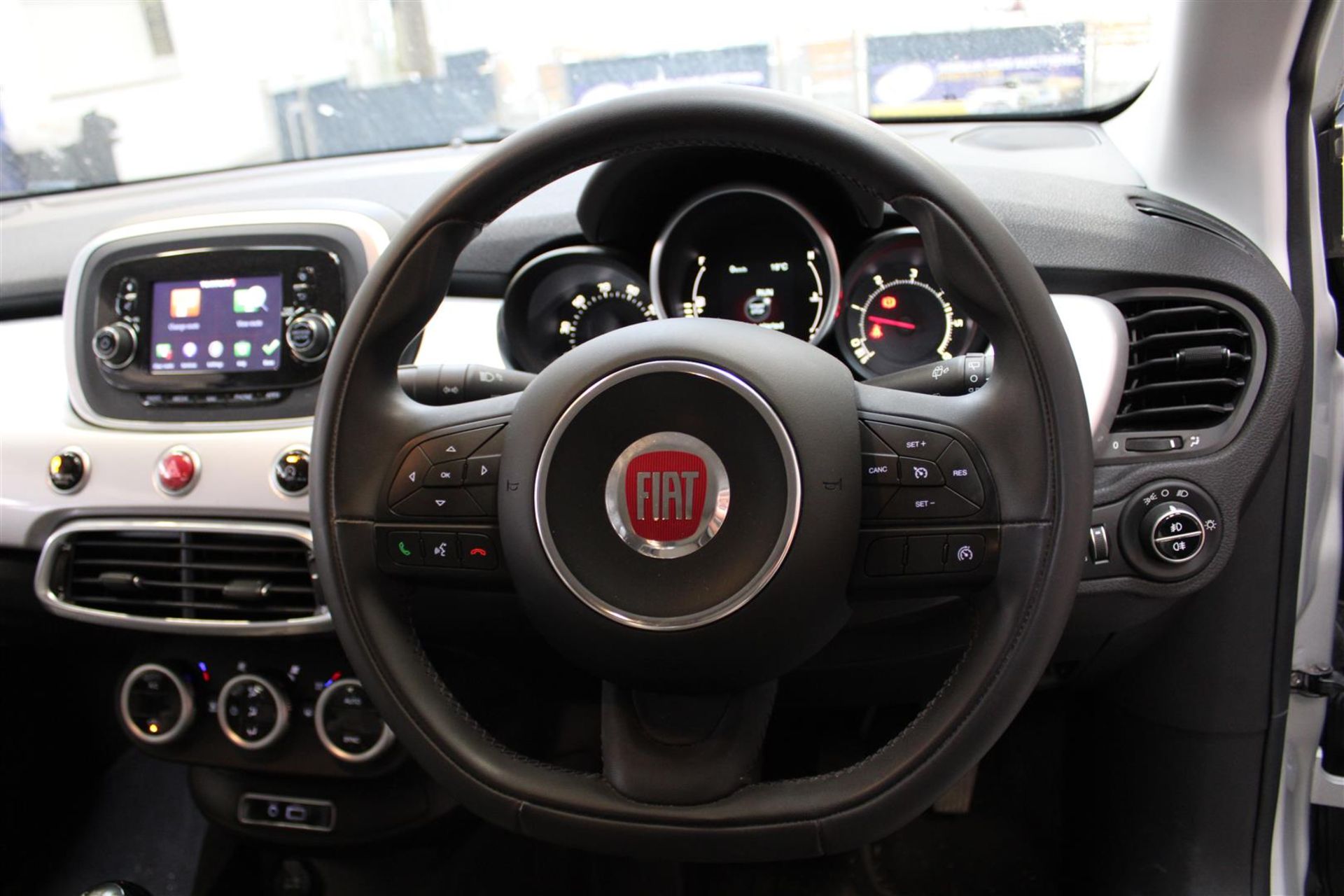 65 15 Fiat 500X Lounge Multijet - Image 20 of 24