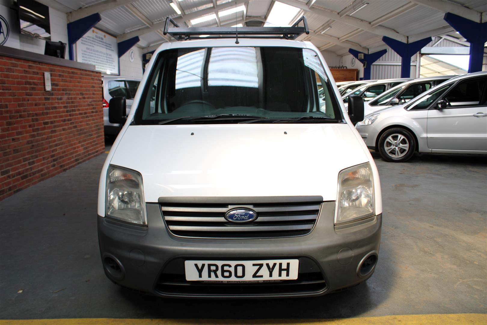 60 10 Ford Transit Connect 75 T200 - Image 2 of 34