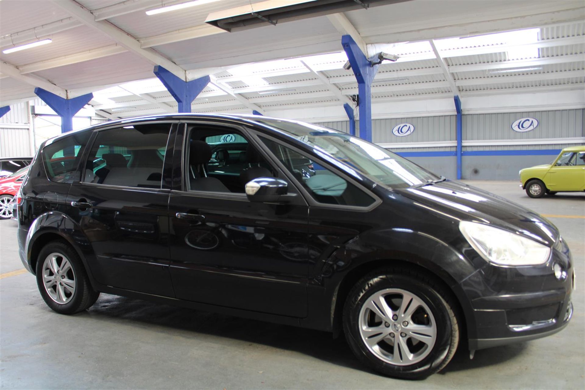 56 06 Ford S-Max Zetec TDCI 6G - Image 27 of 38