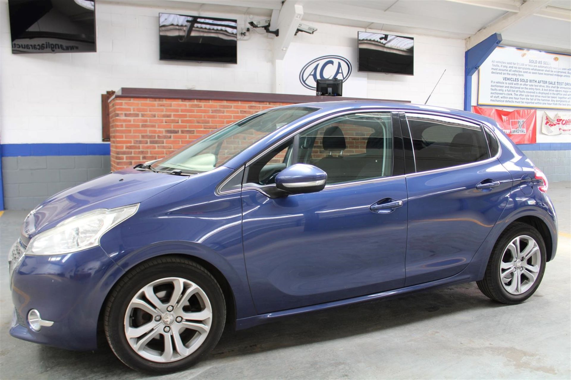 12 62 Peugeot 208 Allure E HDI 5dr