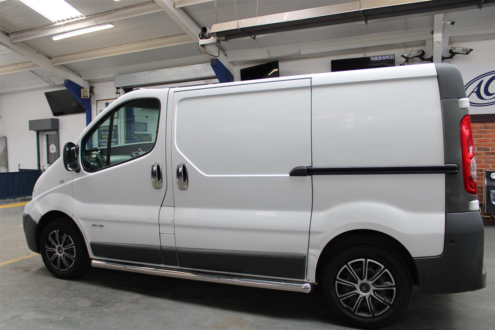 59 09 Renault Trafic SL29 DCI 115 - Image 33 of 34