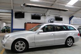 08 08 Mercedes E220 Avantgarde CDI