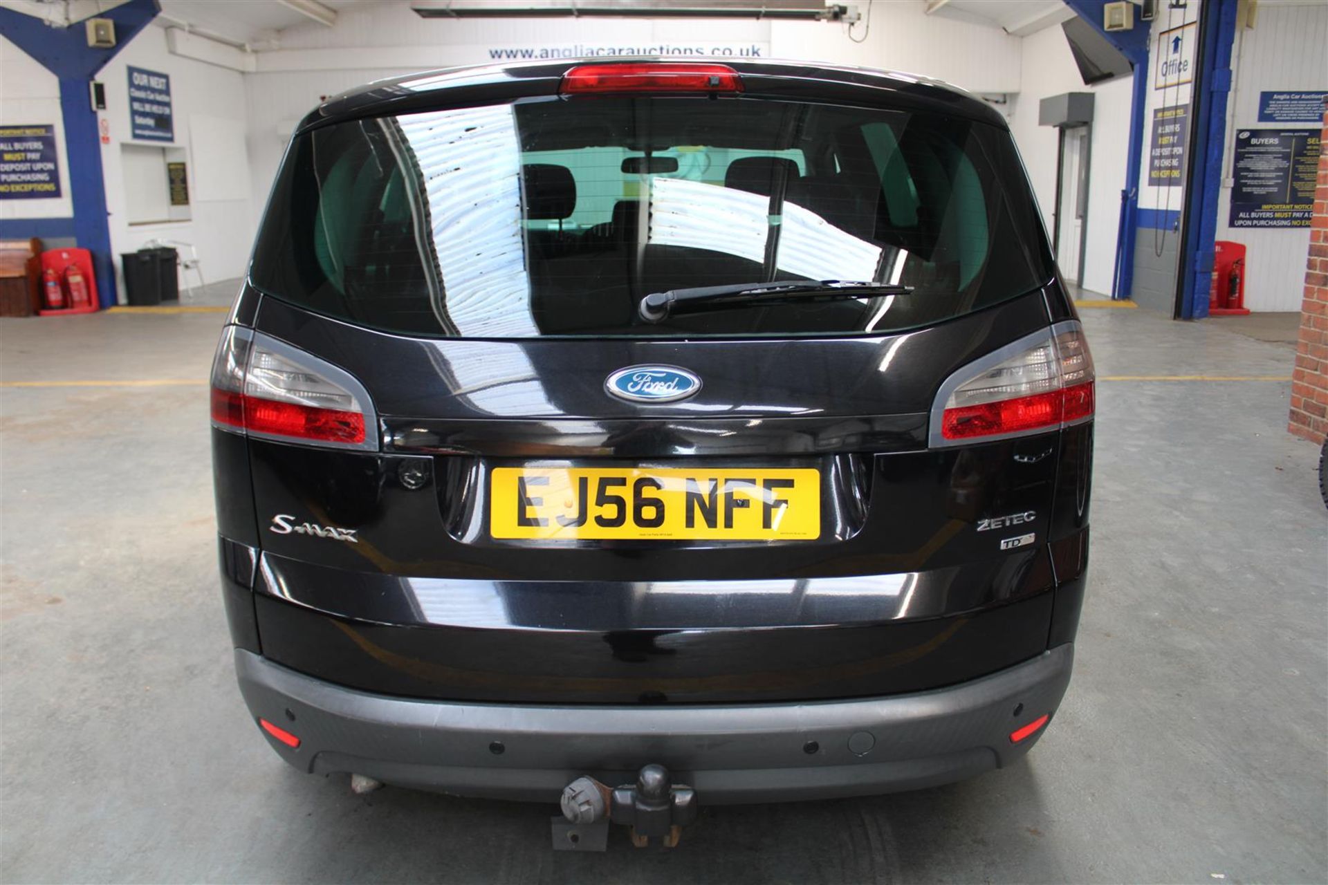56 06 Ford S-Max Zetec TDCI 6G - Image 36 of 38