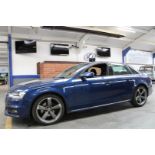 64 14 Audi A4 S Line Black Editin TD