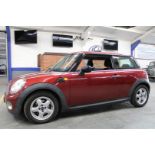 57 07 Mini One Auto