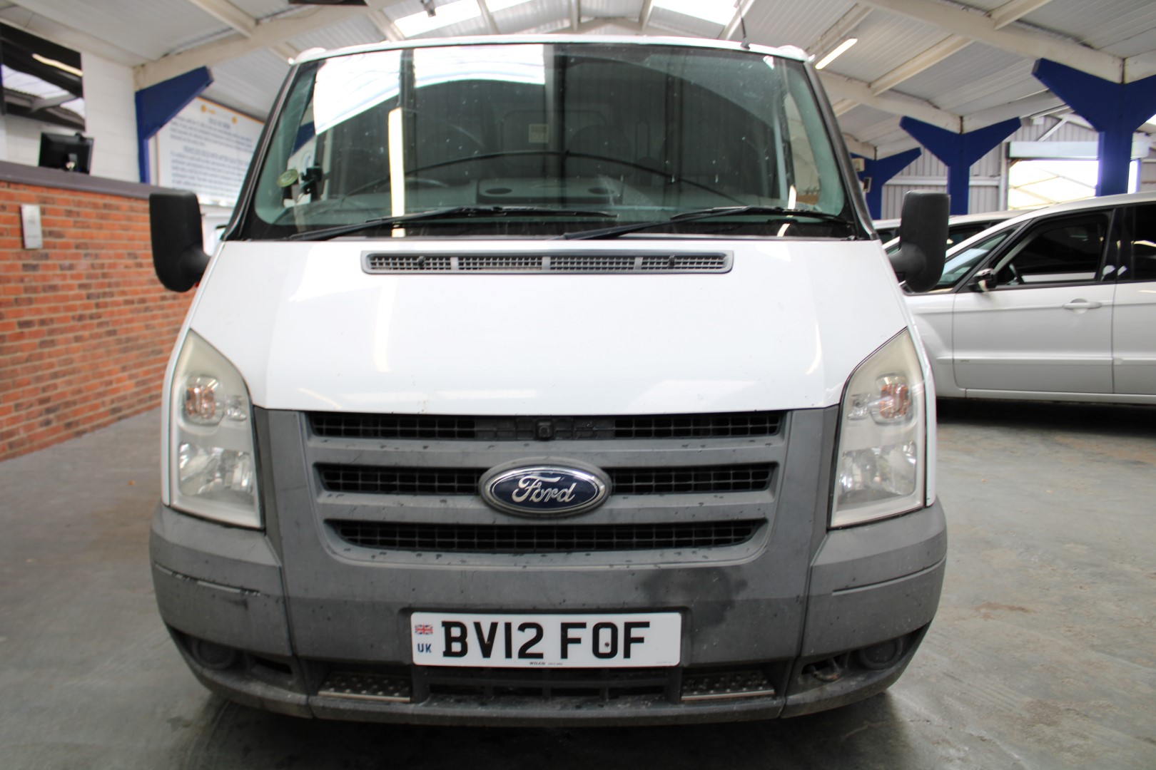 12 12 Ford Transit 85 T300M FWD - Image 2 of 30