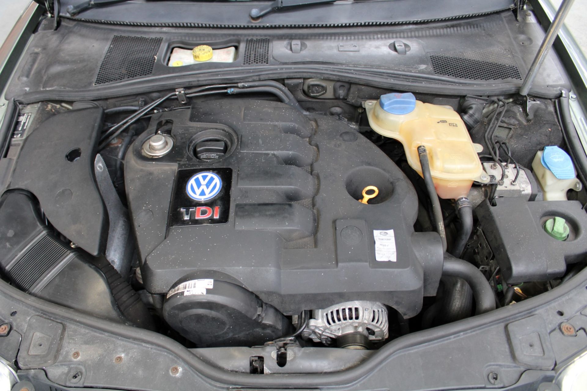 51 01 VW Passat Sport TDI - Image 8 of 35