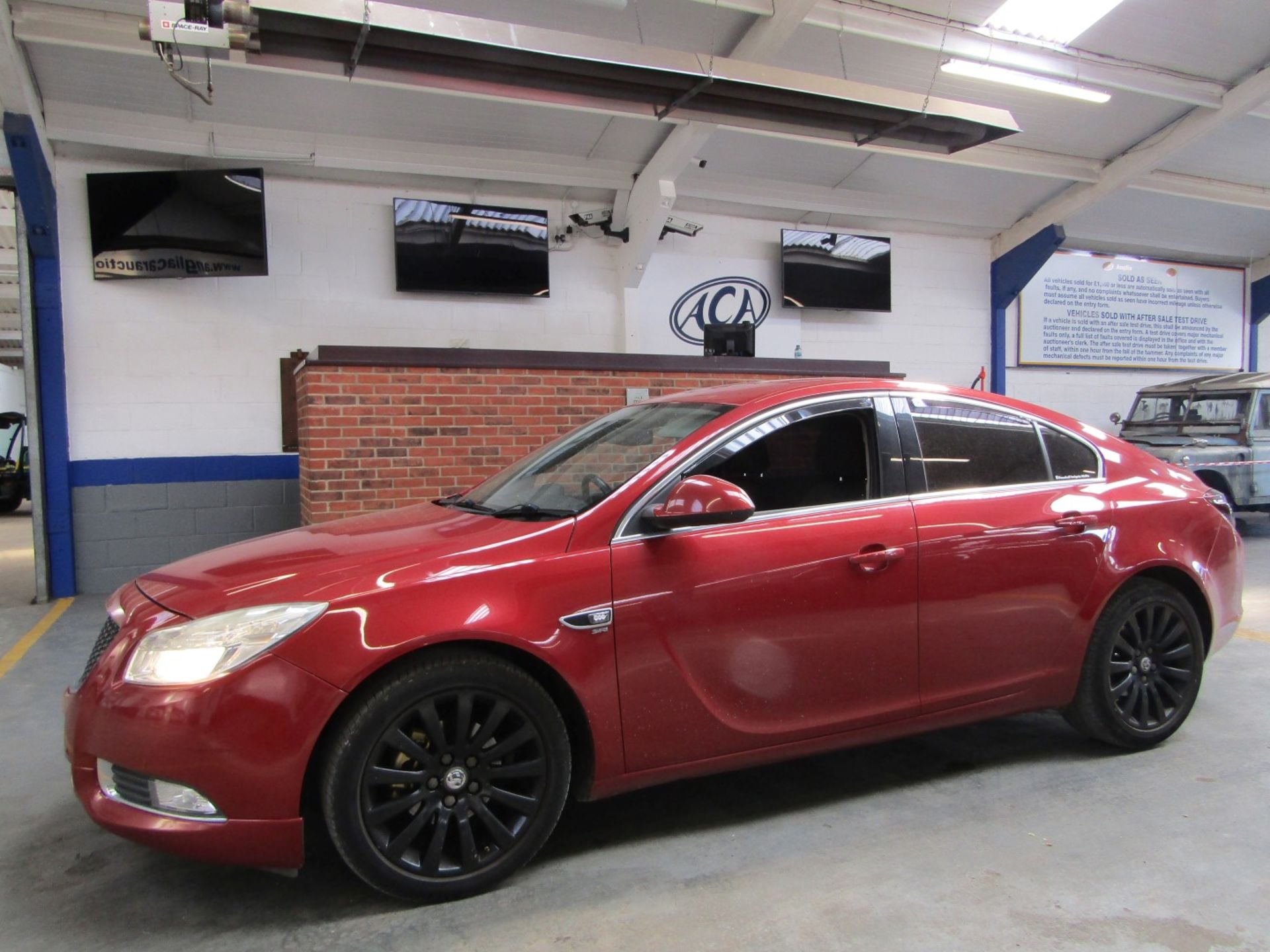 59 09 Vauxhall Insignia SRI Nav