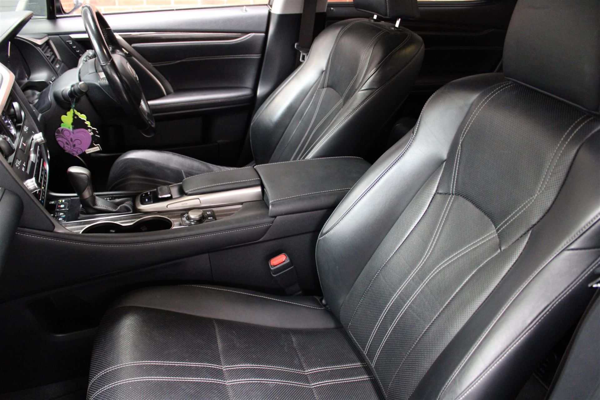 17 17 Lexus RX 450H Luxury CVT - Image 40 of 40