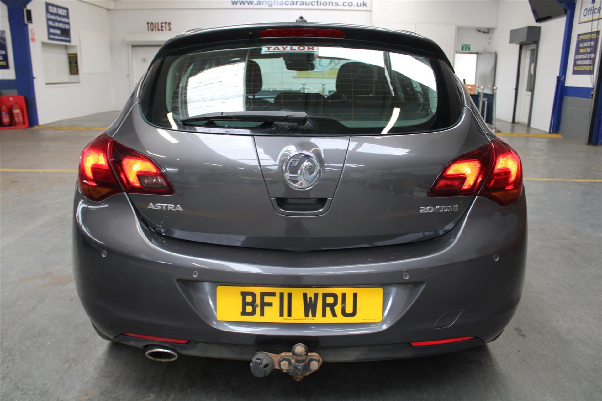 11 11 Vauxhall Astra Elite CDTI 157 - Image 28 of 32