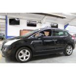 63 13 Peugeot 3008 Active HDI