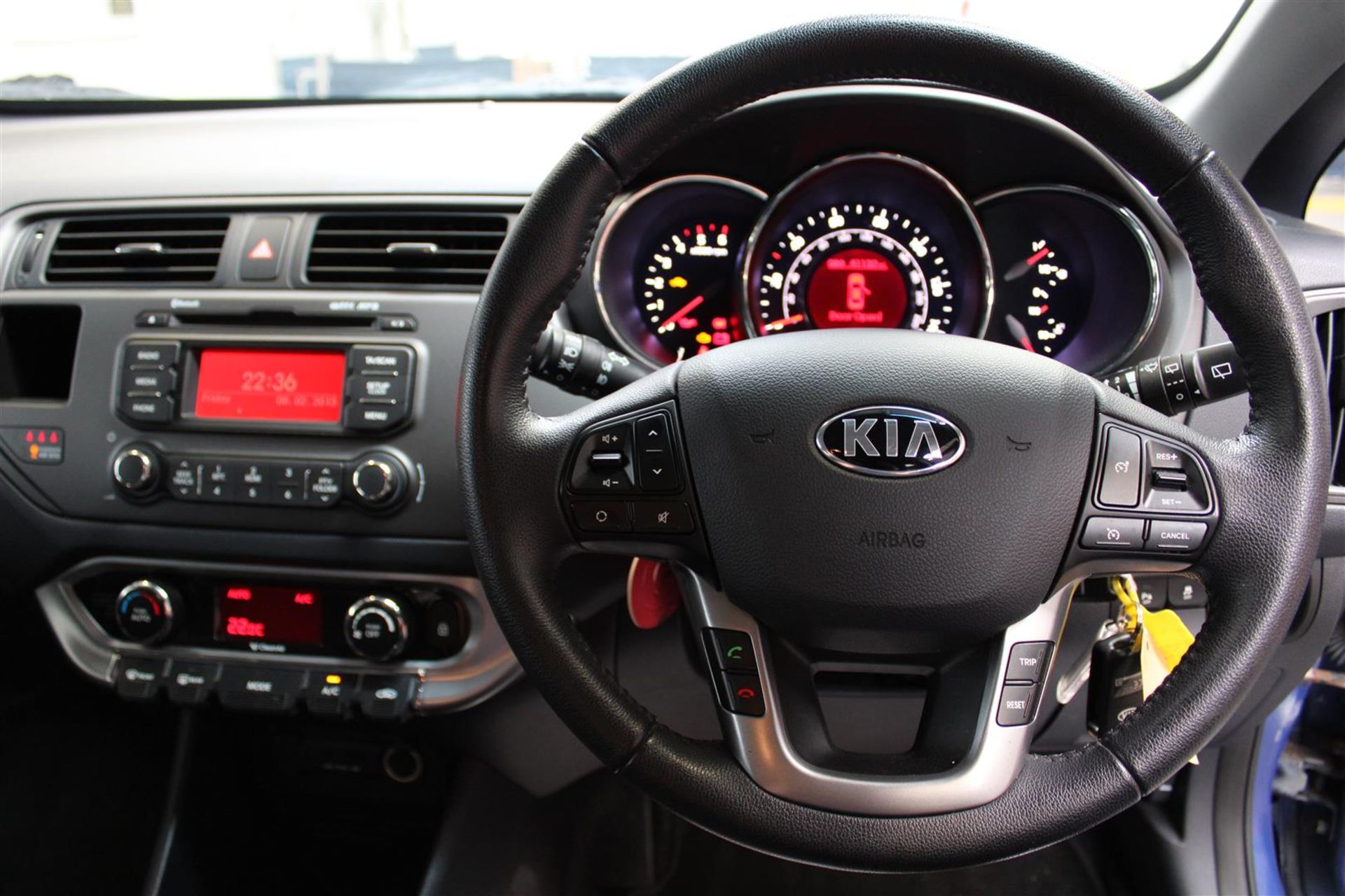 14 14 Kia Rio 3 Eco CRDI - Image 20 of 35