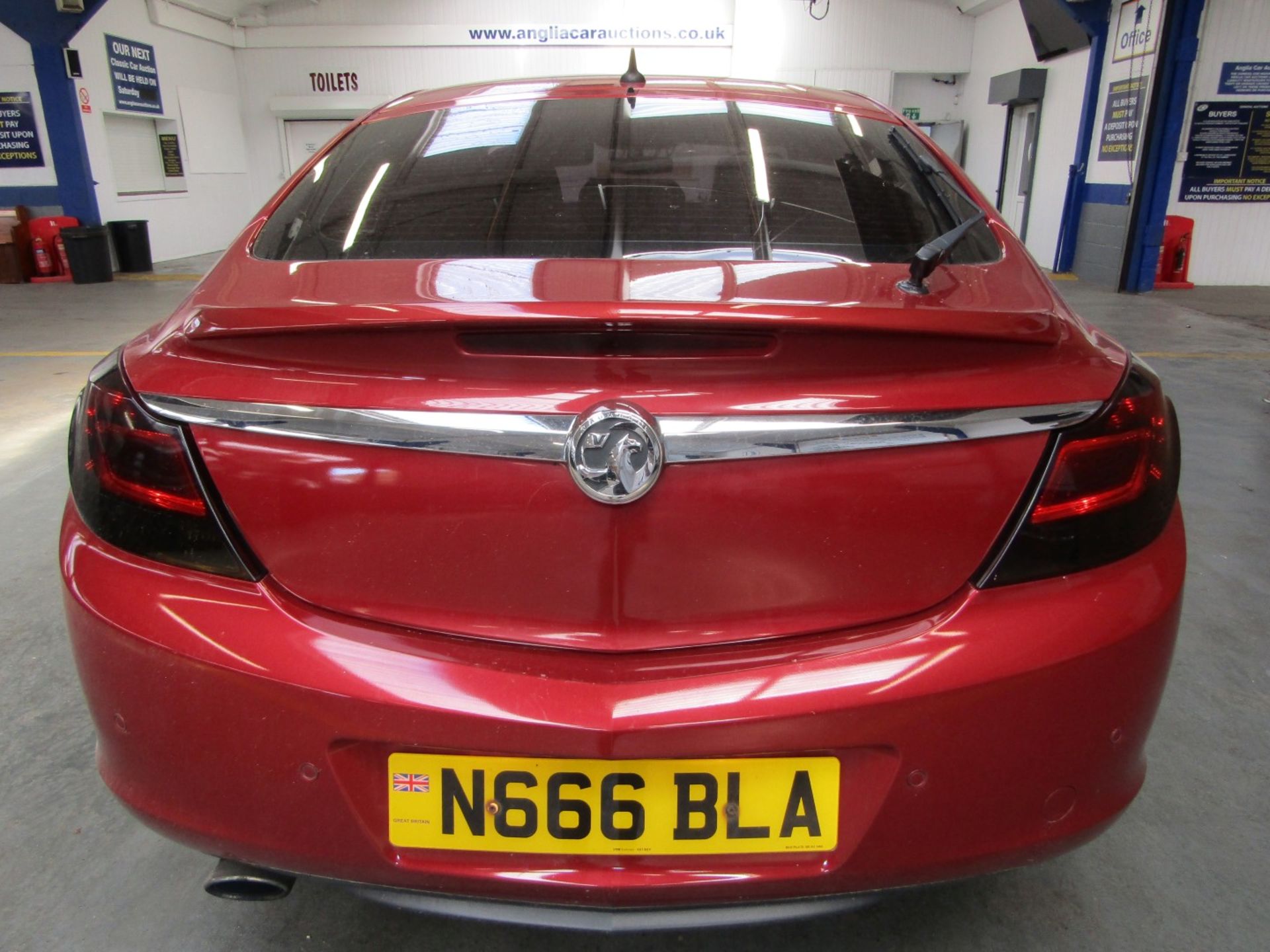 59 09 Vauxhall Insignia SRI Nav - Image 21 of 22