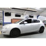 60 11 Vauxhall Astra Excl CDTI