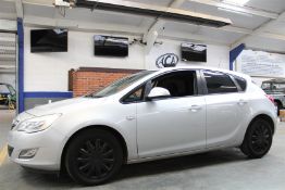 60 11 Vauxhall Astra Excl CDTI