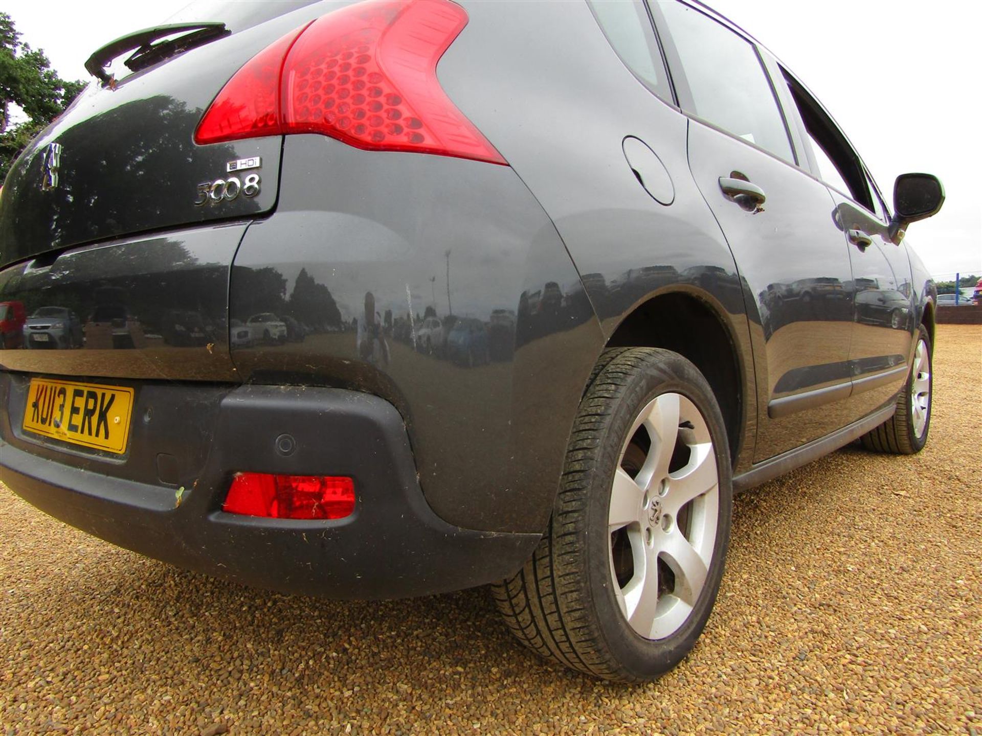 13 13 Peugeot 3008 Active E-HDI - Image 16 of 20