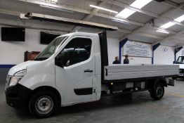 66 16 Nissan NV 400 Dropside