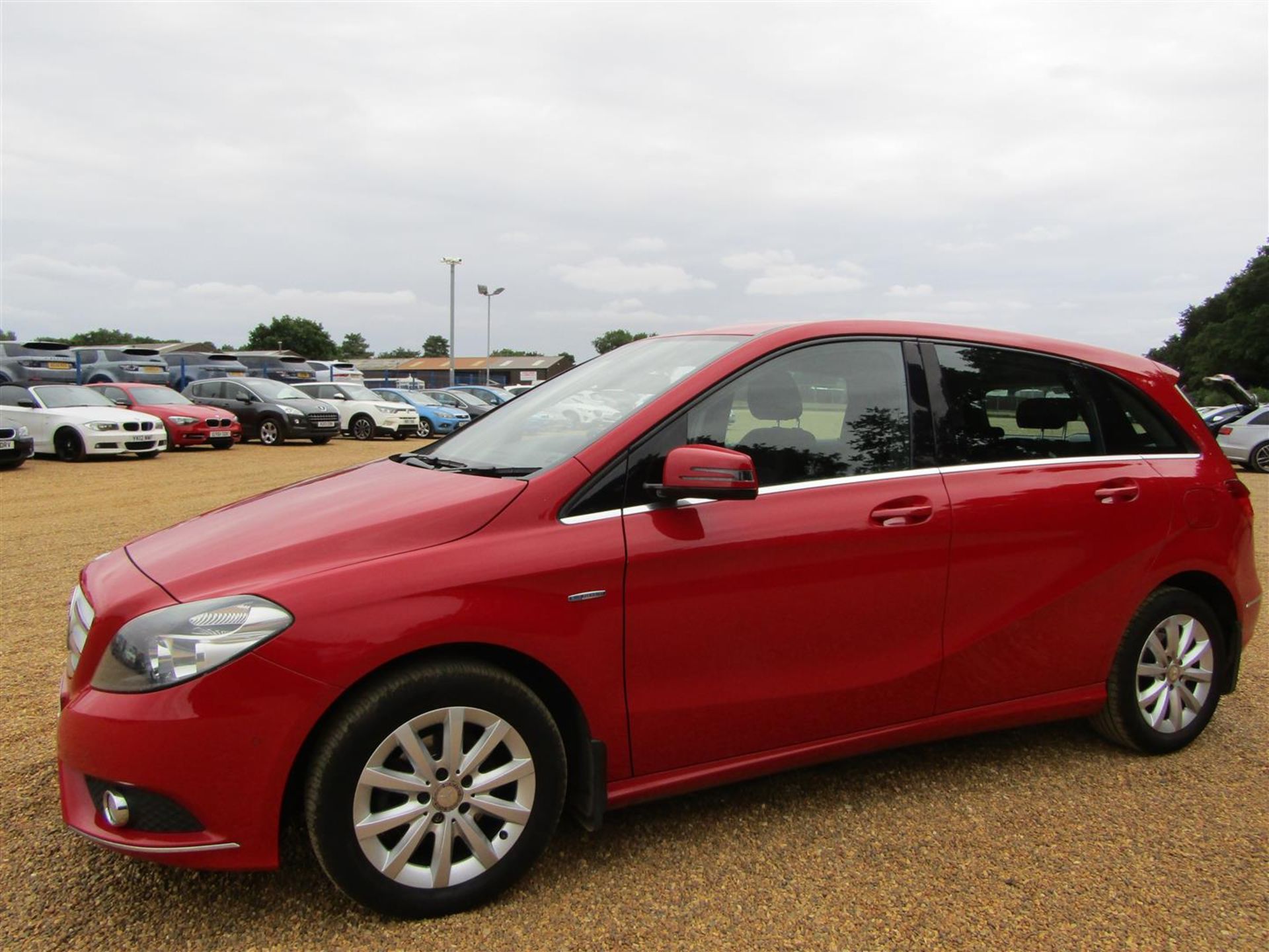 12 12 Mercedes B180 Blue SE