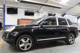 08 08 Porsche Cayenne S Tiptronic