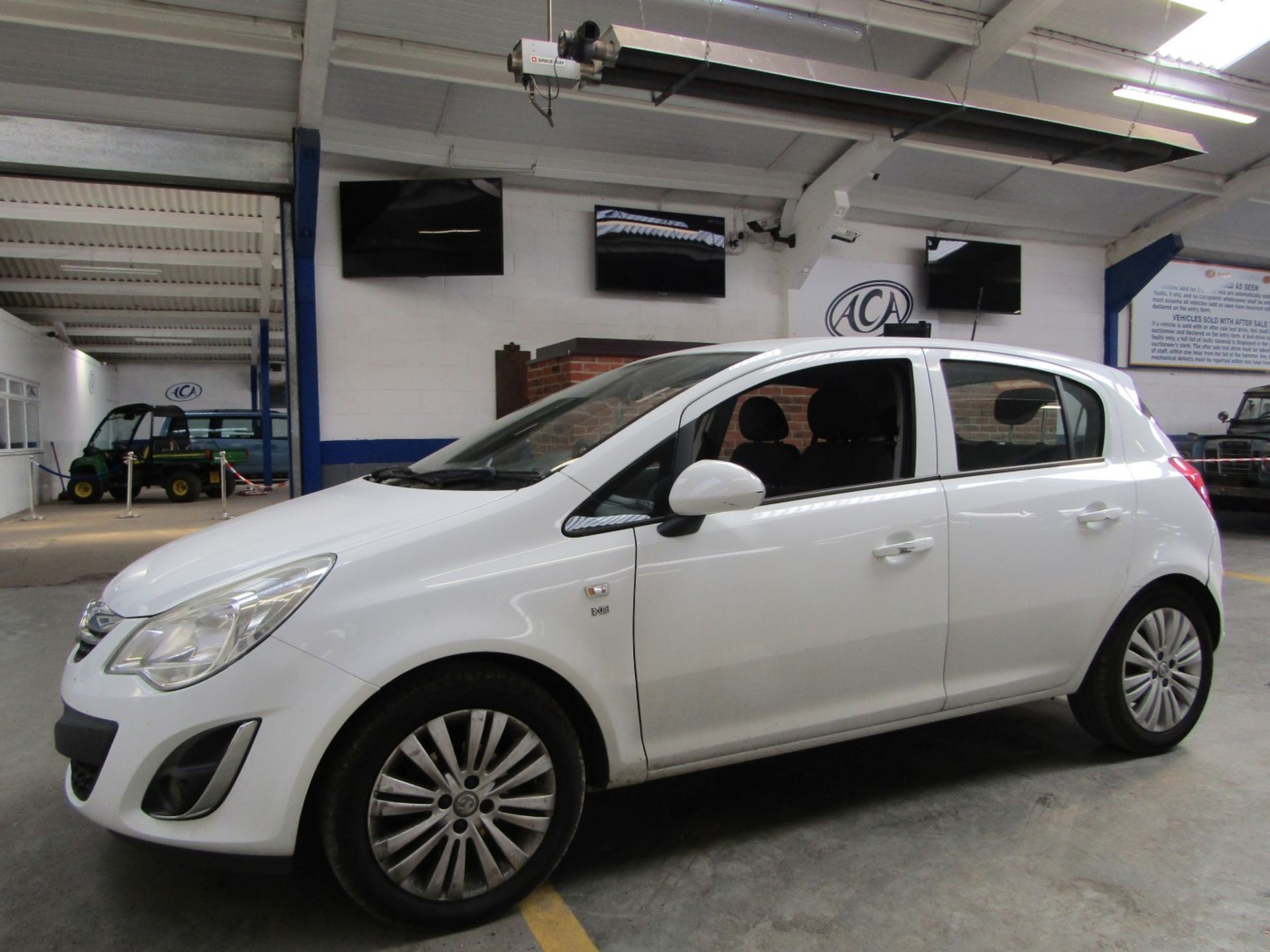 11 11 Vauxhall Corsa Excite AC