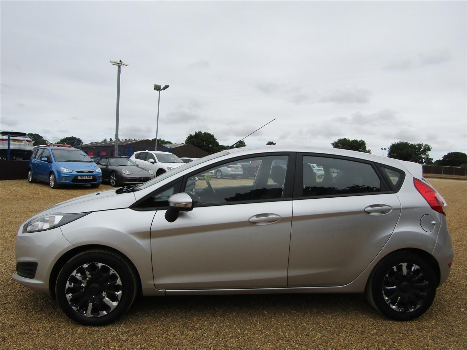 63 13 Ford Fiesta - Image 19 of 31