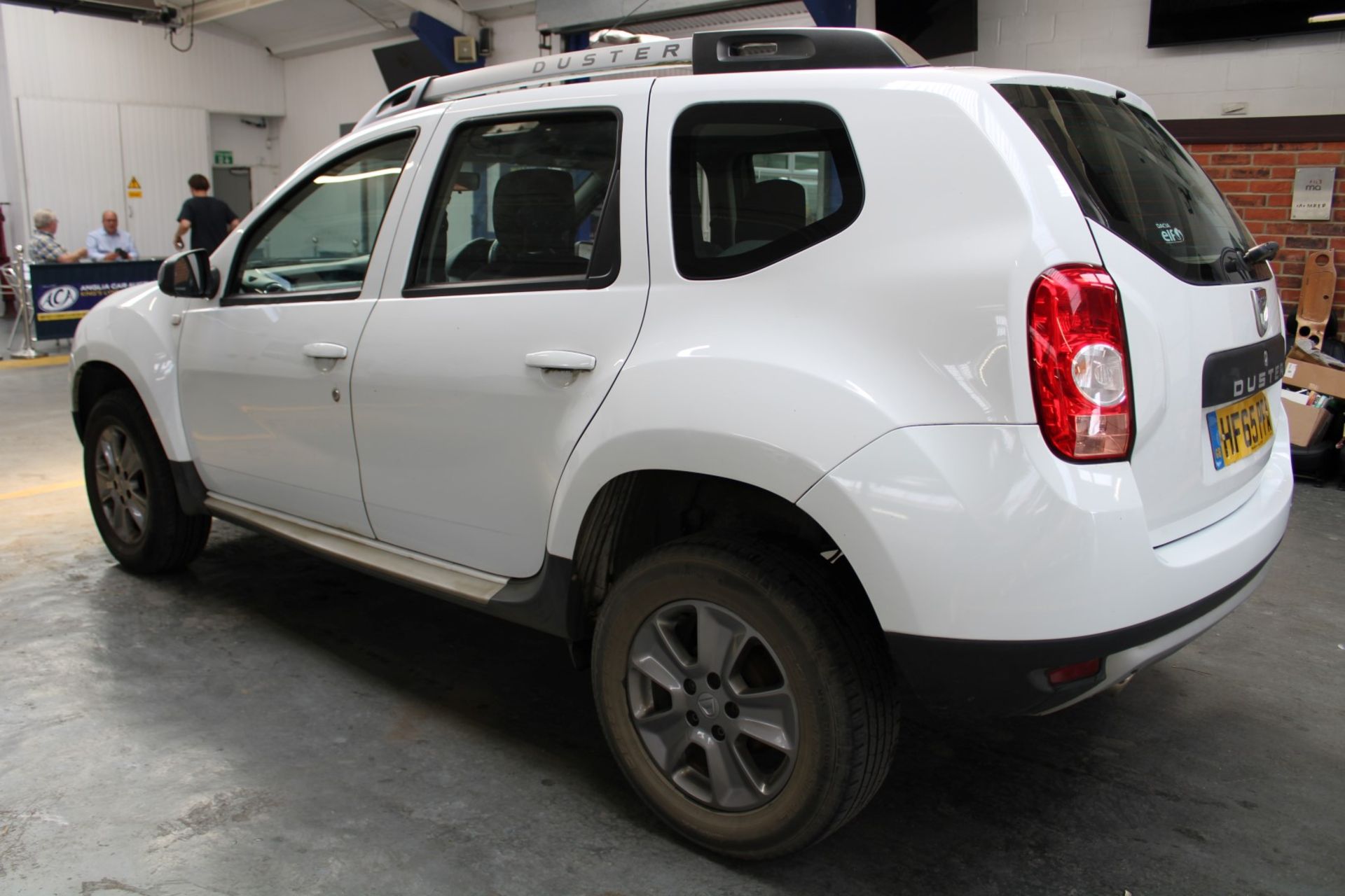 65 15 Dacia Duster Laureate DCI 4X2 - Image 30 of 31