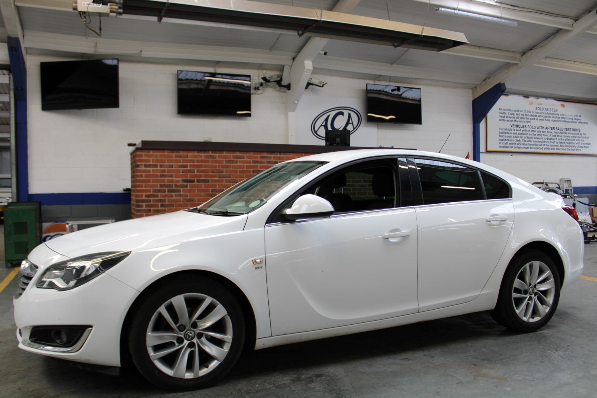 15 15 Vauxhall Insignia SRI CDTI Eco