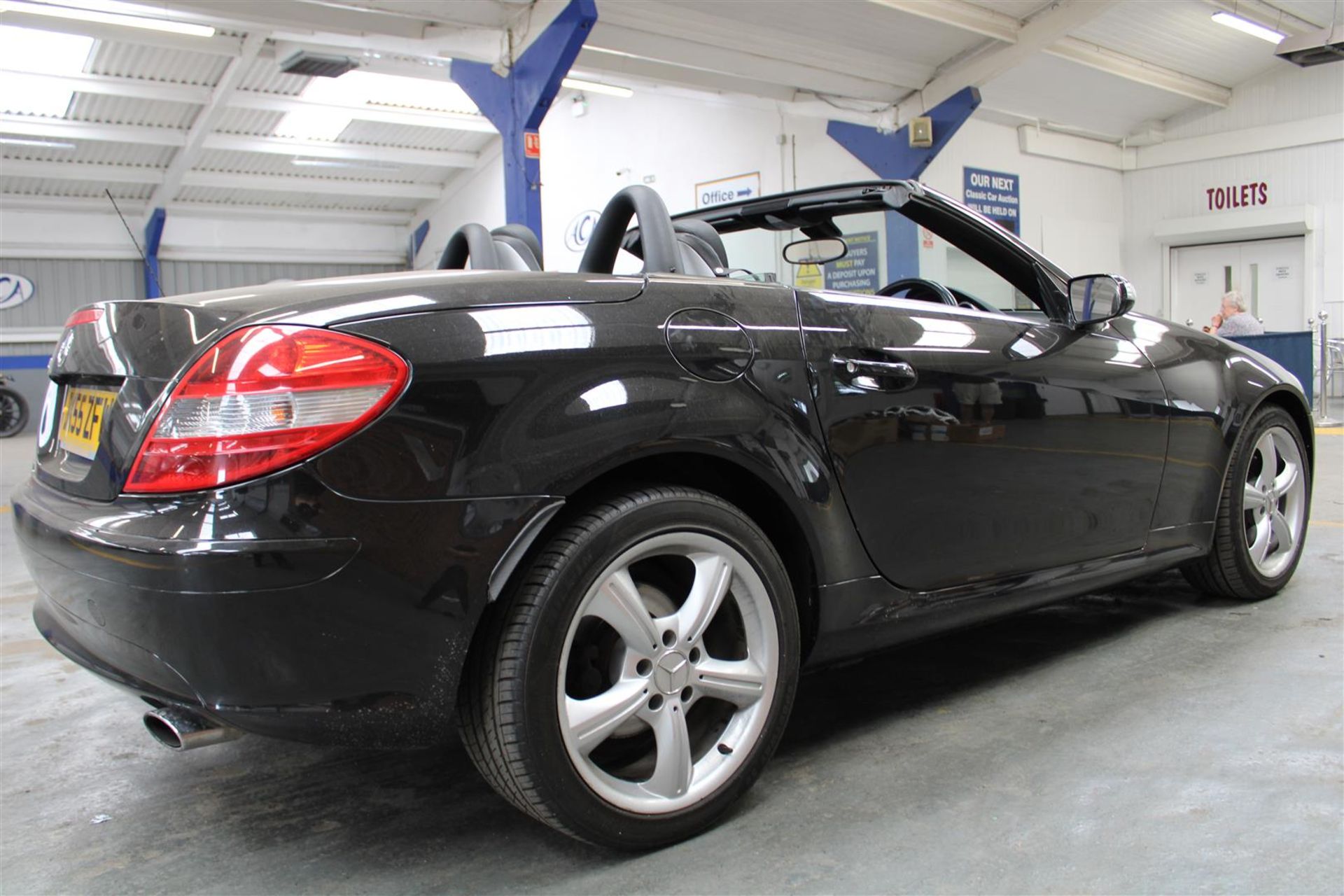 55 05 Mercedes SLK280 Auto - Image 24 of 31