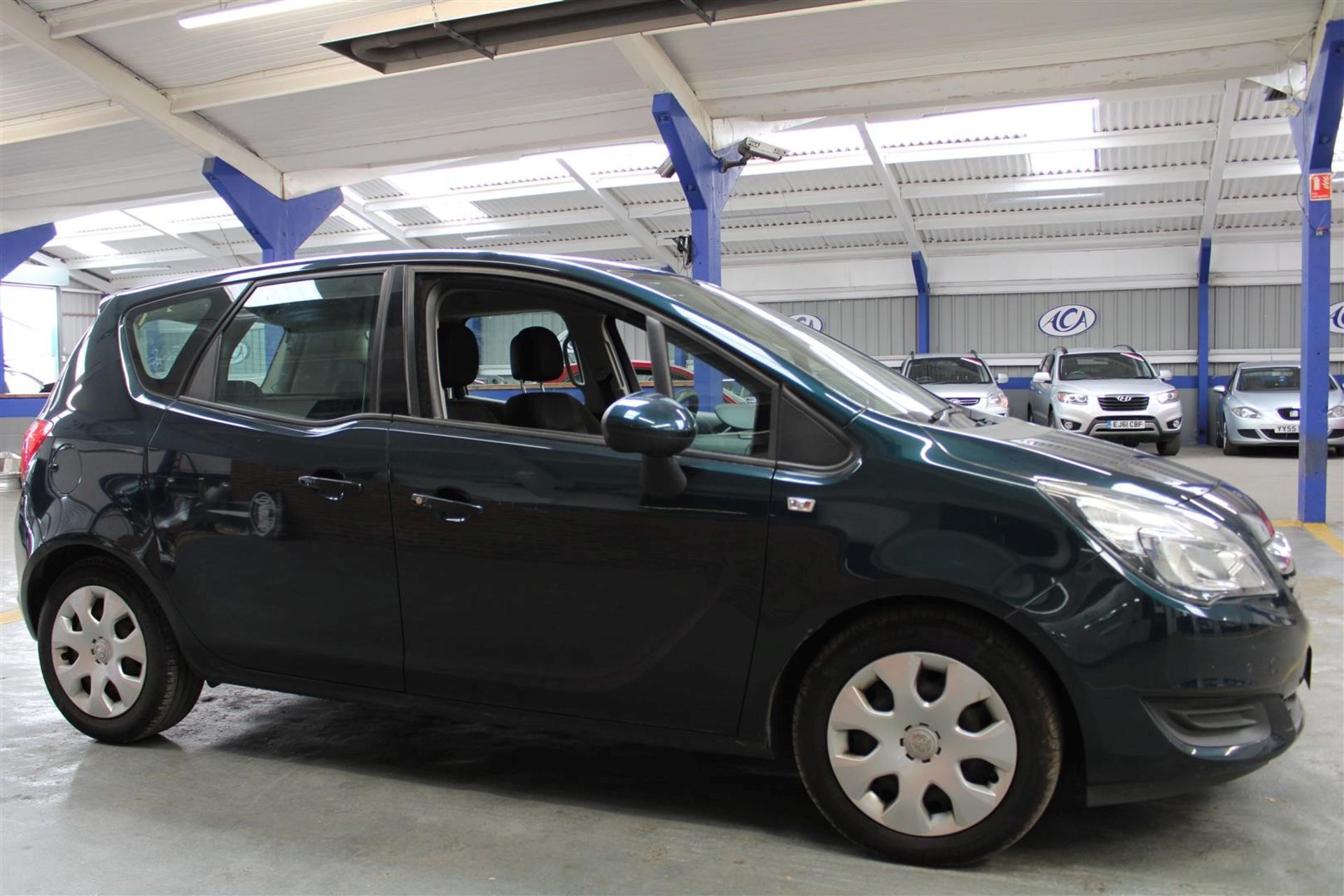 64 14 Vauxhall Meriva Exclusiv AC - Image 26 of 37