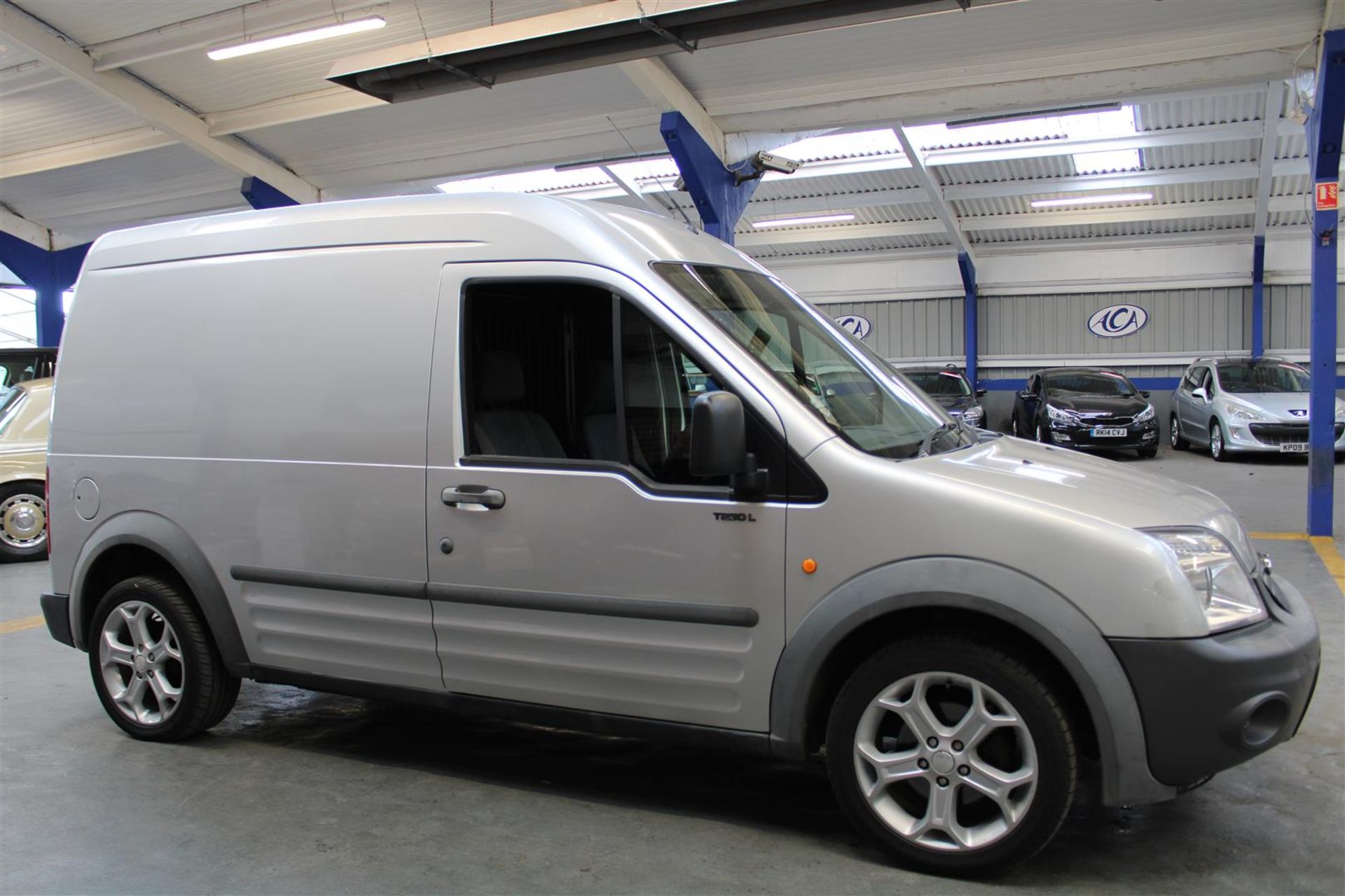 57 08 Ford Transit Conn T230 L110 - Image 16 of 29