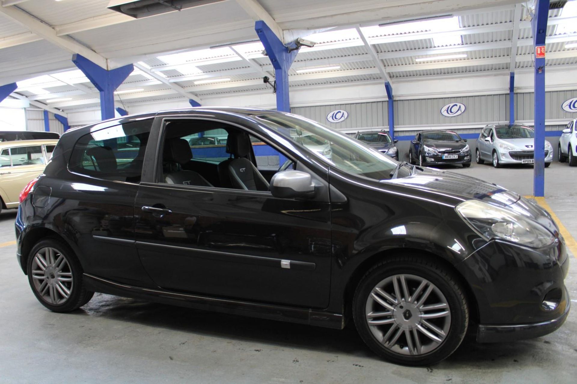 59 09 Renault Clio GT - Image 21 of 31