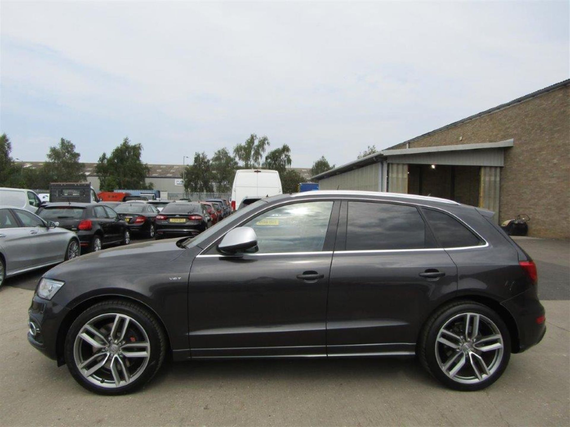 14 14 Audi SQ5 TDI QTTRO AUTO - Image 28 of 28