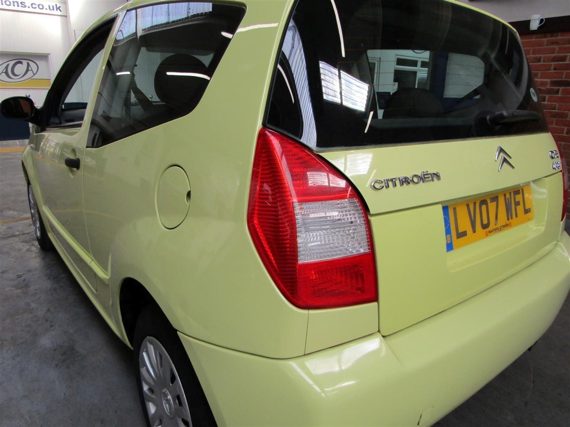 07 07 Citroen C2 Airplay + - Image 13 of 26