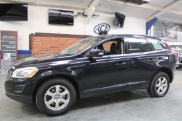 60 10 Volvo XC60 Drive SE D3